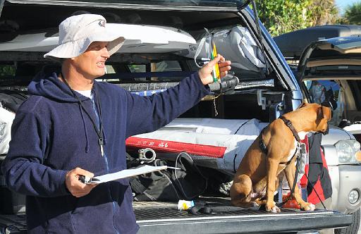 2008 i-To-i (05a).jpg - Skipper's Meeting - Even the Dog's Not Listening!